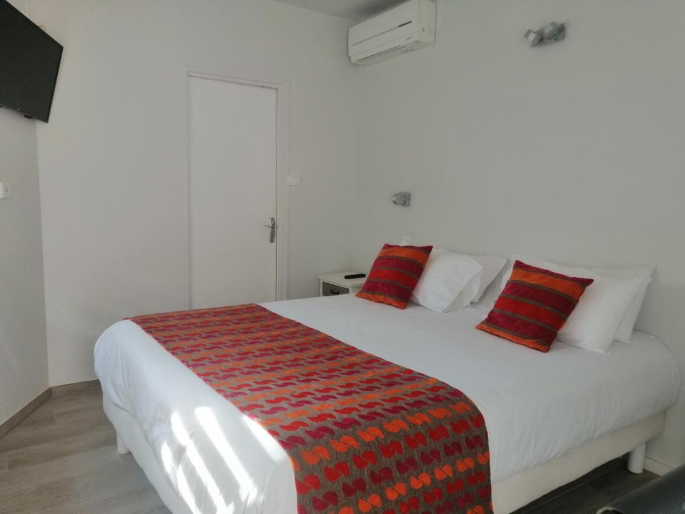 Hotel Le Bon Port 3*